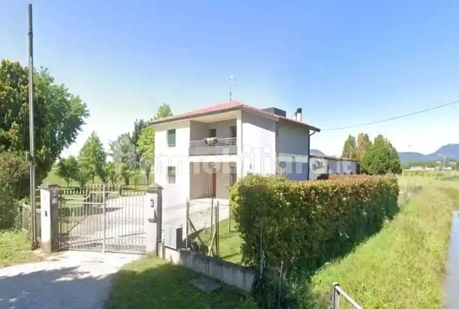 Appartamento in vendita a Due Carrare