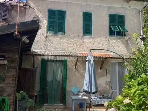 Villa in vendita a Ronco Scrivia