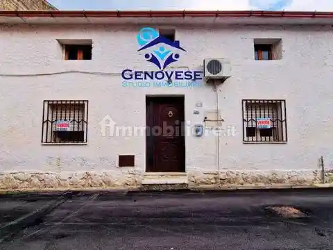 Villa in vendita a Cellole