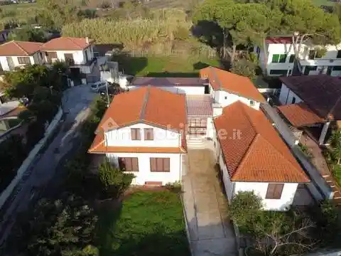 Villa in vendita a Sessa Aurunca