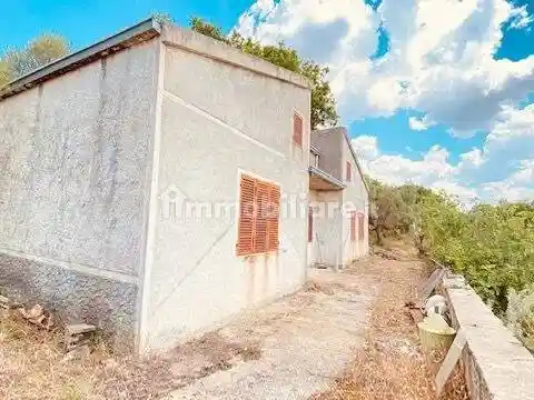 Villa in vendita a Anela