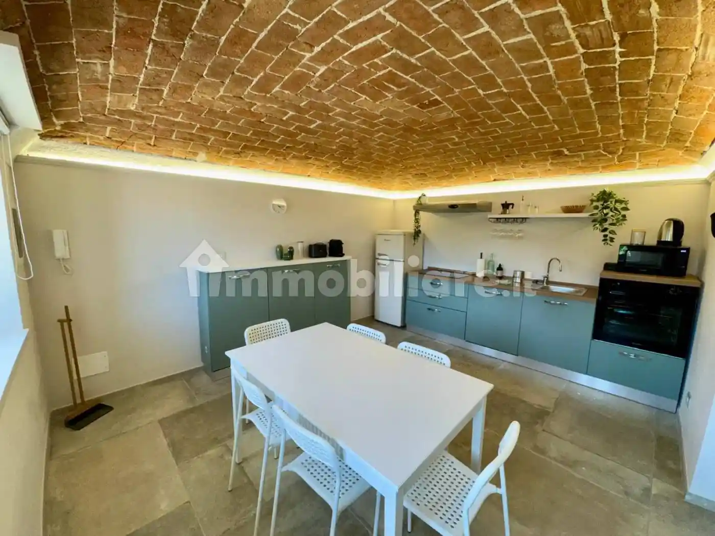 Casa indipendente in vendita a Castagnole Monferrato
