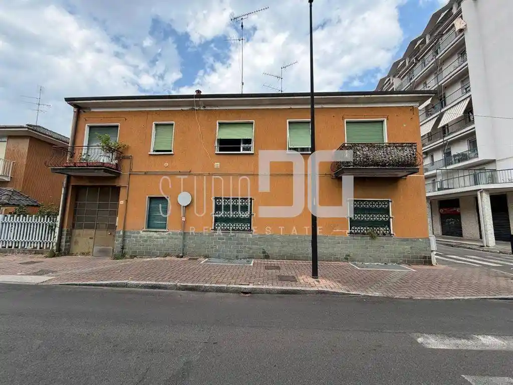 Appartamento in vendita a Limbiate