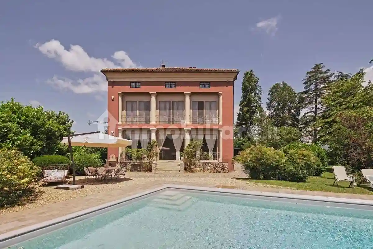 Villa - foto 2