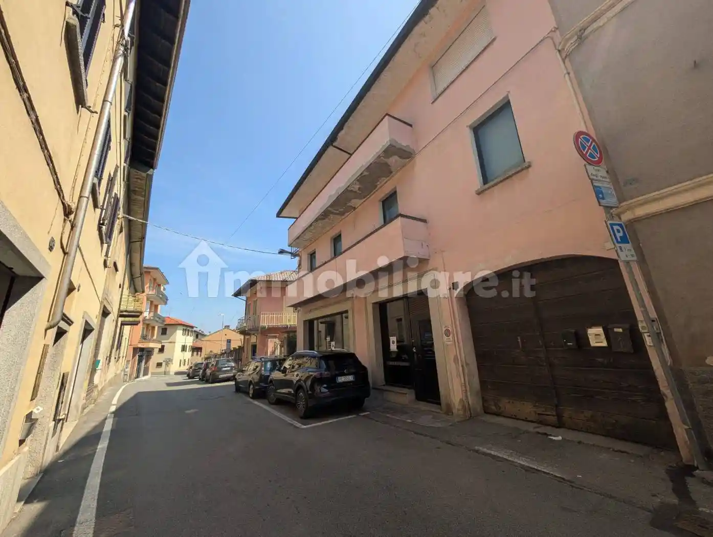 Palazzo - Edificio in vendita a Borgo Ticino