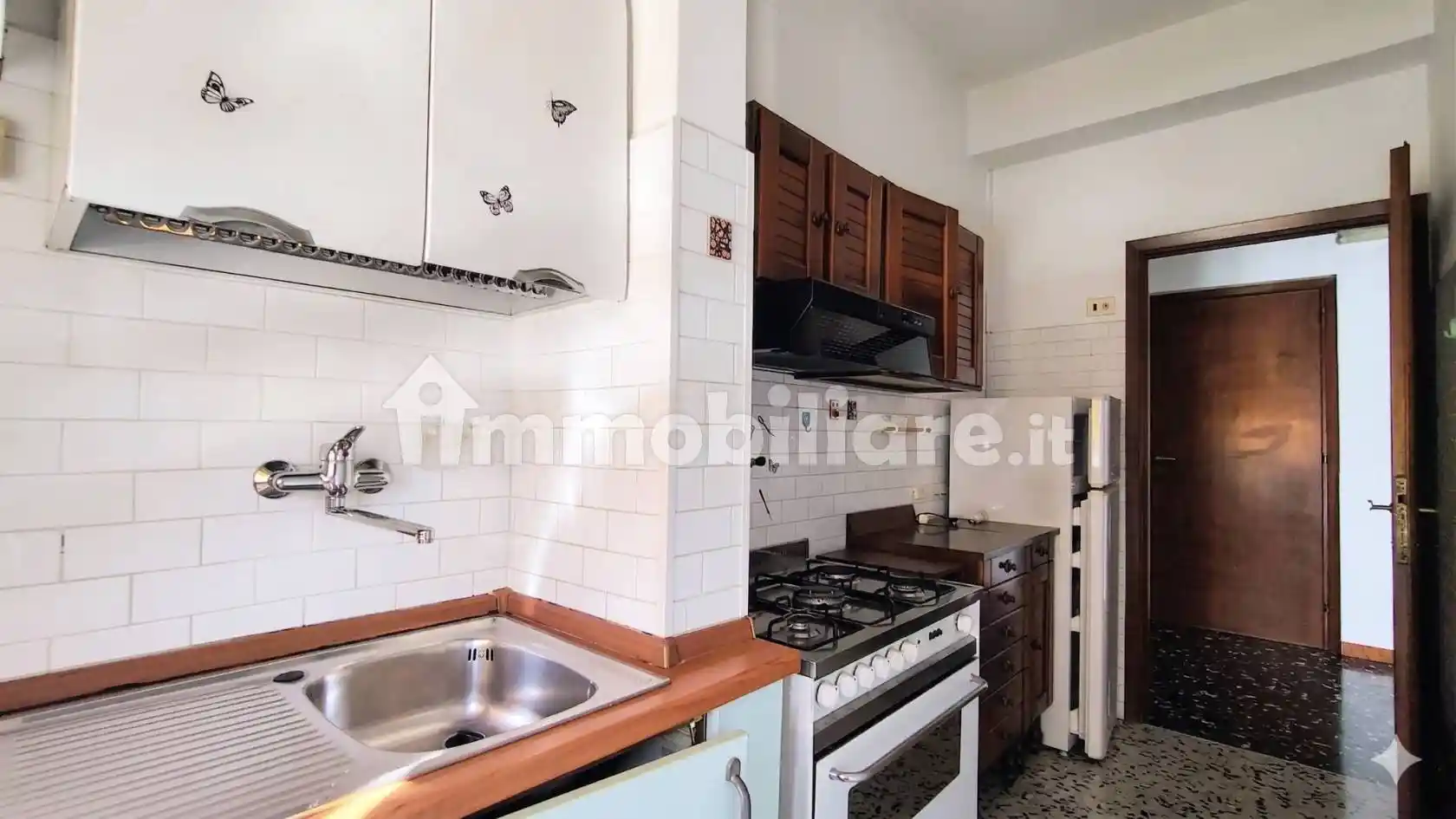 Appartamento in vendita a Vezzano Ligure