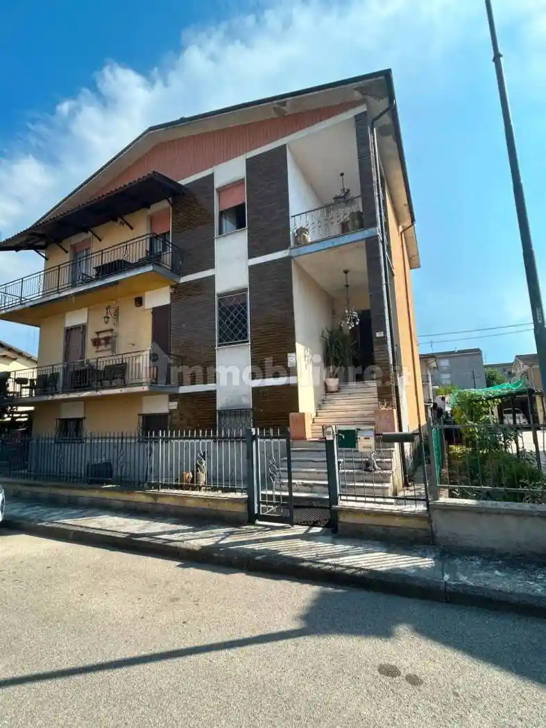 Appartamento in vendita a Castel San Giovanni