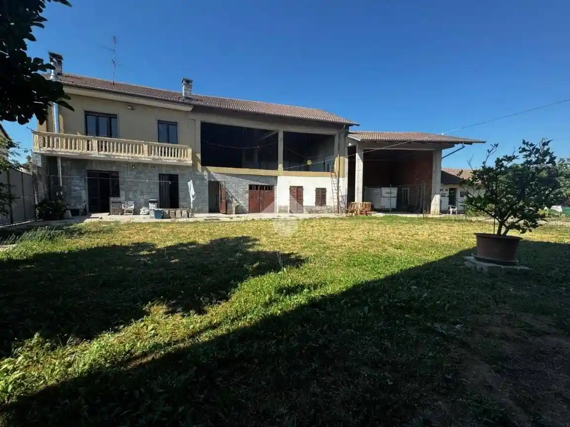 Rustico - Casale in vendita a Carmagnola