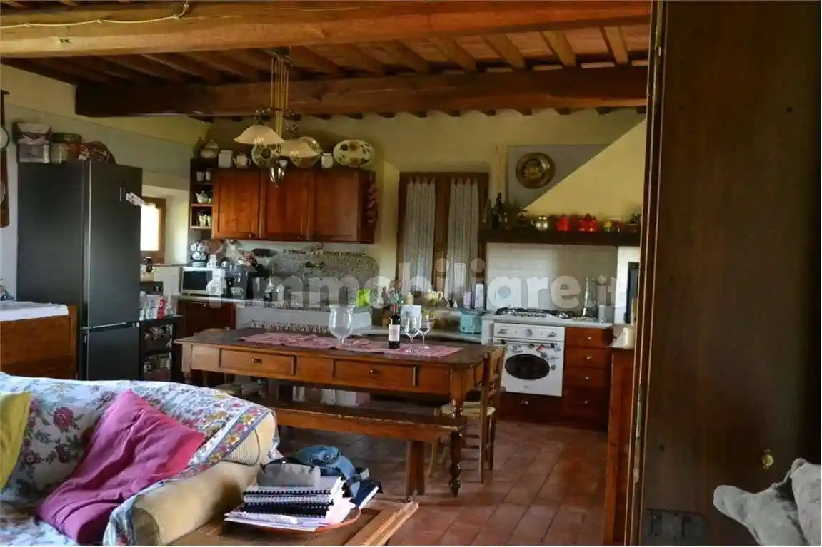 Rustico - Casale in vendita a Lucignano