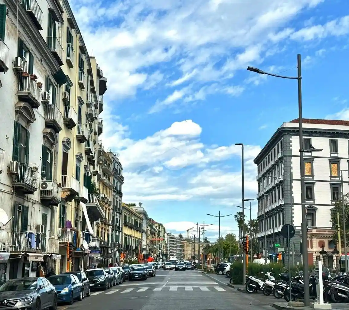 Appartamento in affitto a Napoli