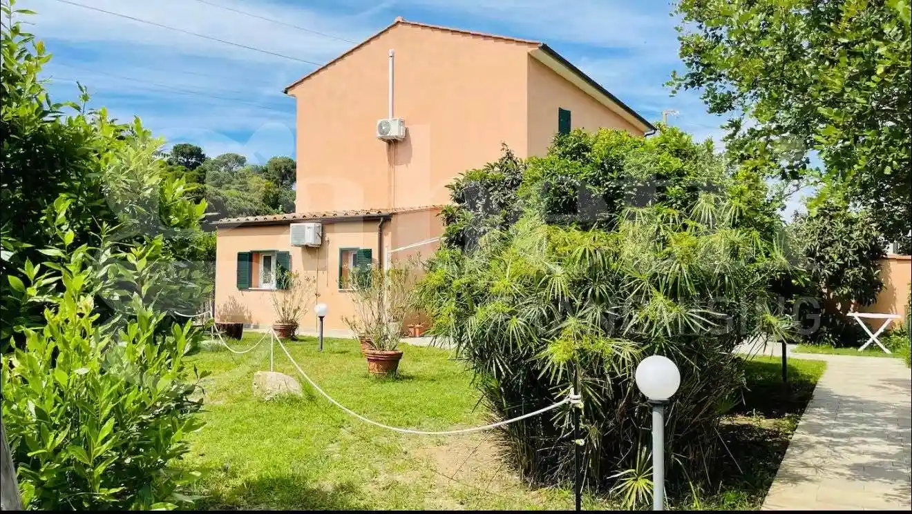 Casa indipendente in vendita a Portoferraio