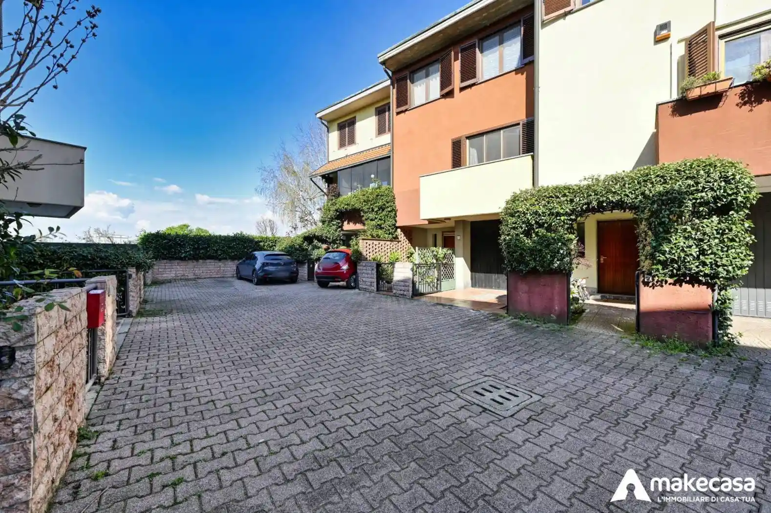 Villetta a schiera in vendita a Carpiano