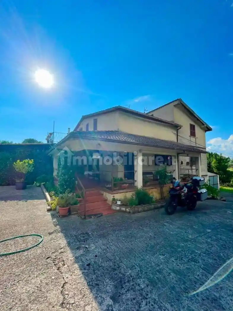 Villa in vendita a Gavignano