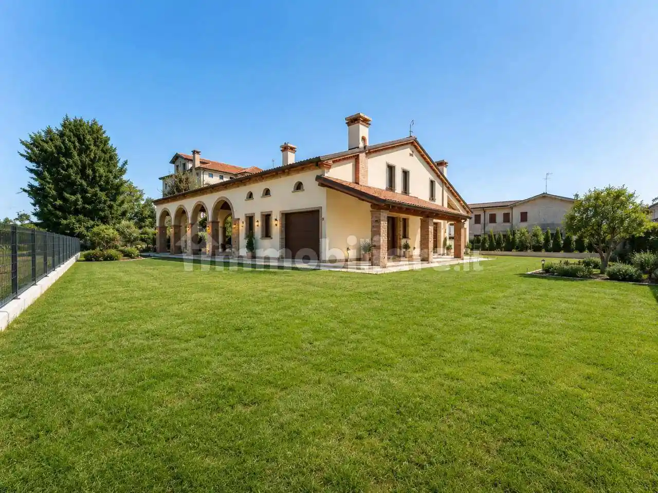 Villa in vendita a Campolongo Maggiore