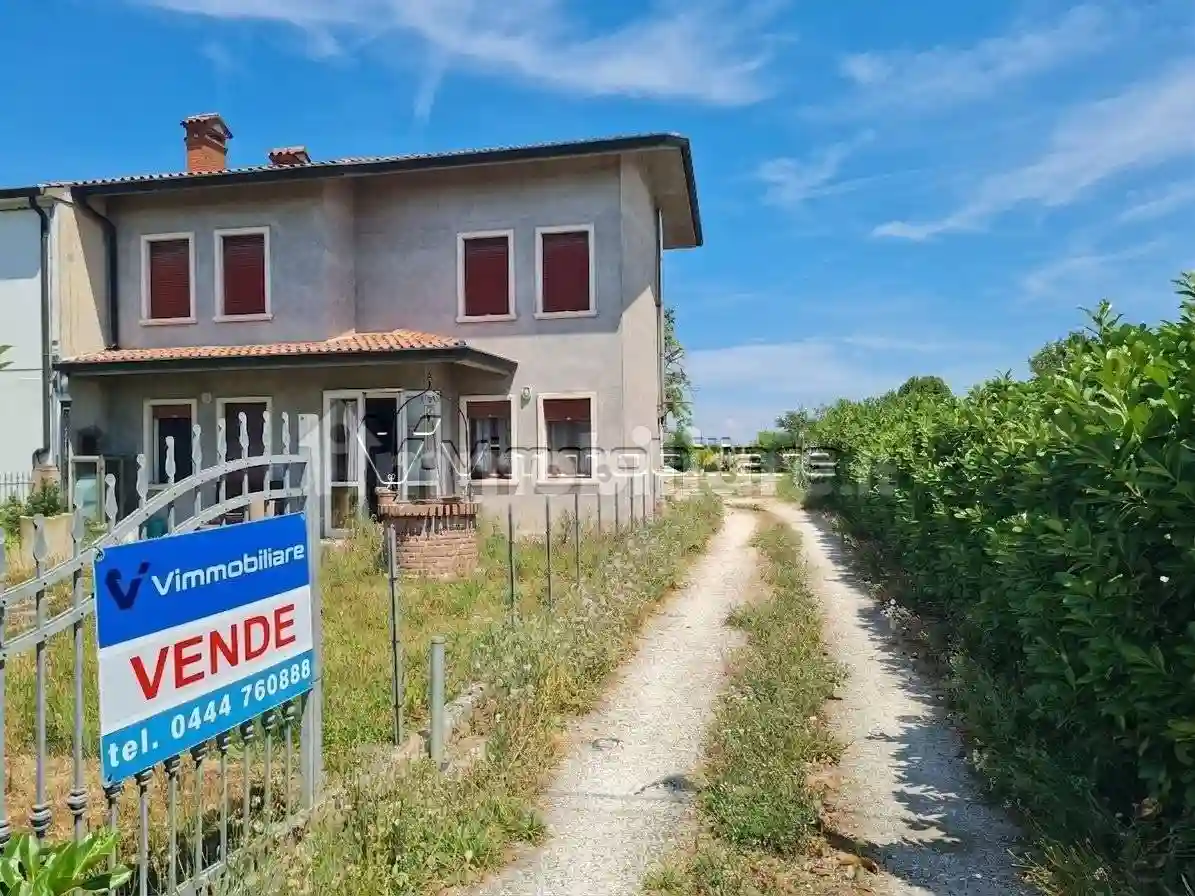 Villetta a schiera - foto 2