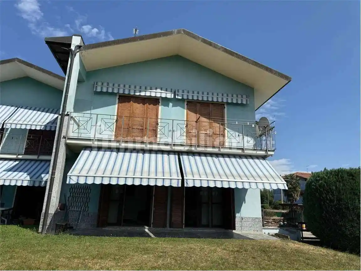 Villa in vendita a Gattico-Veruno
