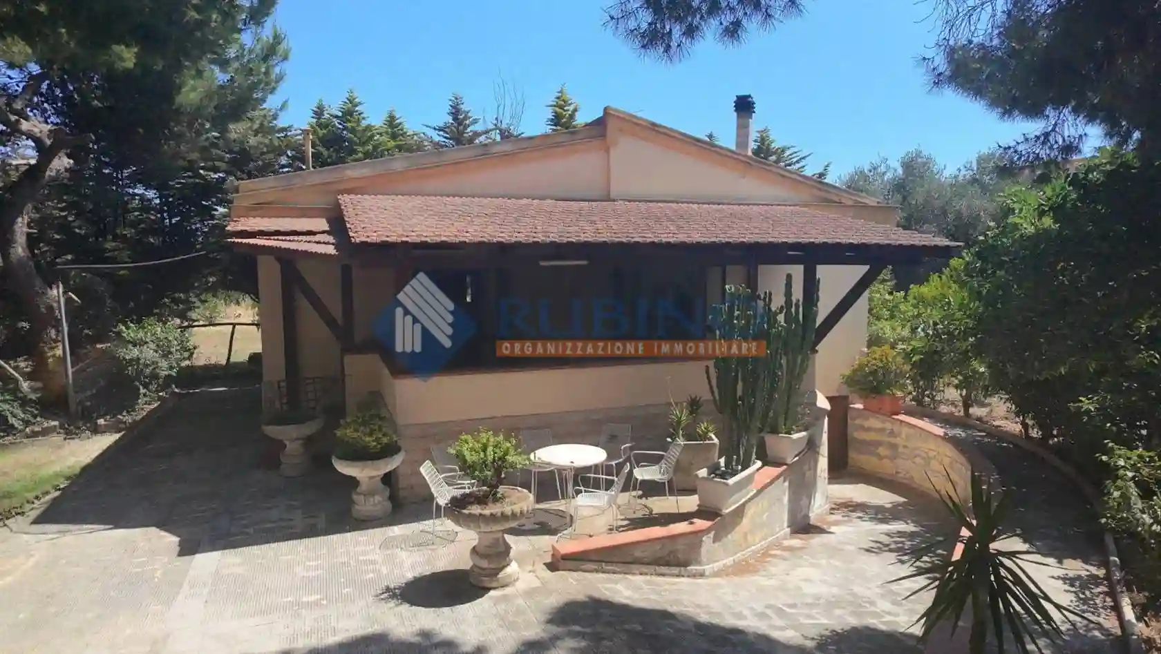 Villa - foto 2