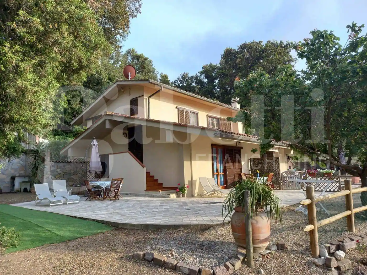 Casa indipendente in vendita a Rio