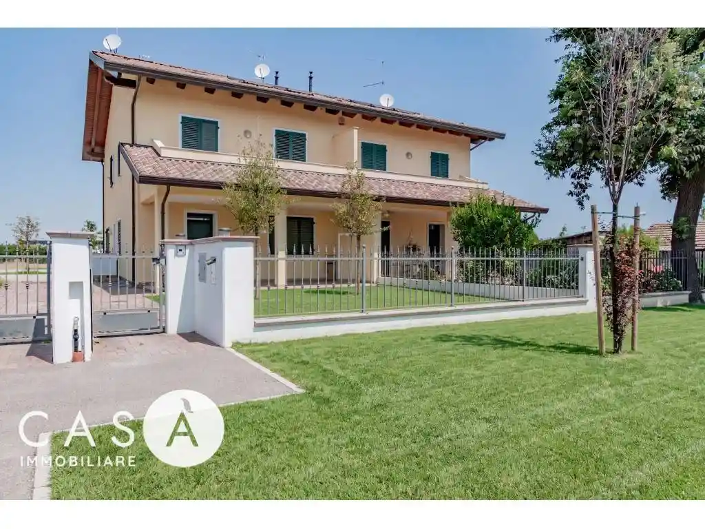 Villetta a schiera in vendita a Cesena