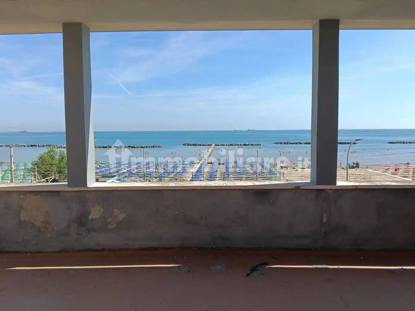 Villa in vendita a Falconara Marittima