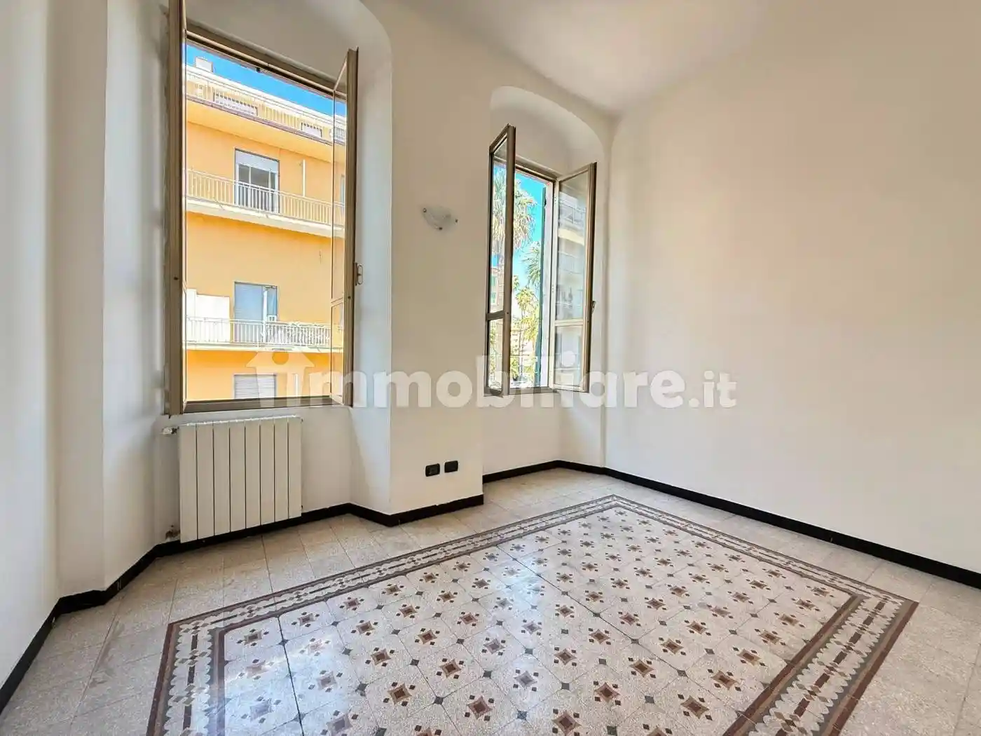 Appartamento in affitto a Imperia