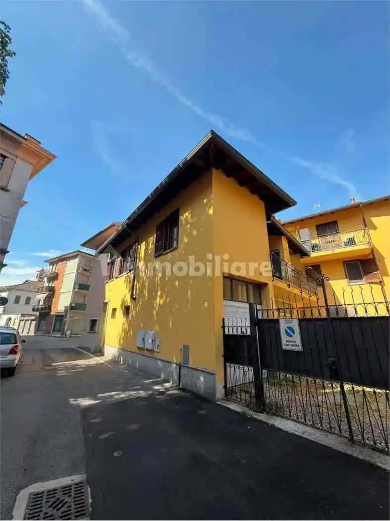 Appartamento in vendita a Trecate