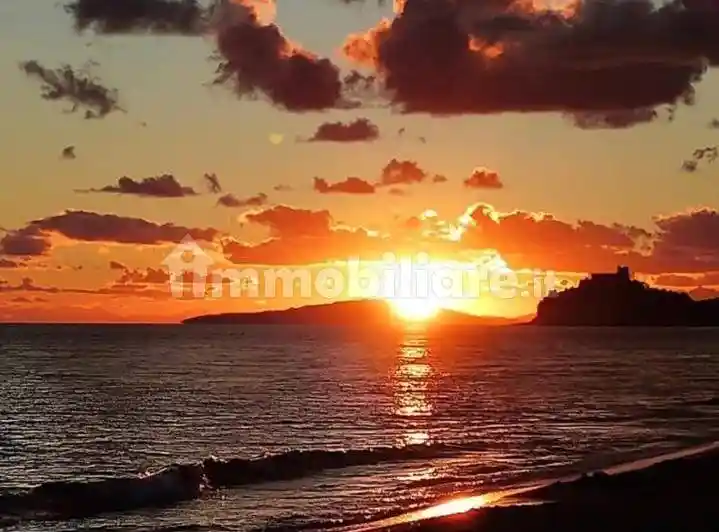 Appartamento in vendita a Castiglione della Pescaia