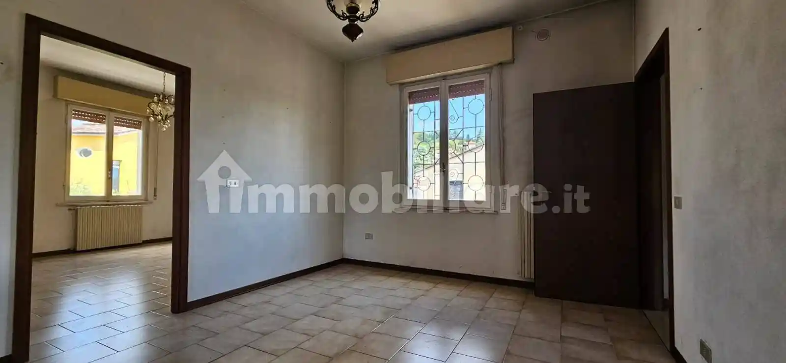 Appartamento in vendita a Varano de' Melegari