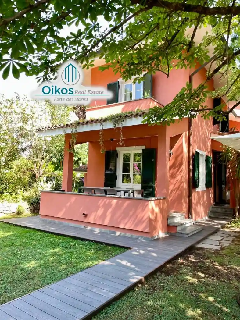 Villa in affitto a Forte dei Marmi
