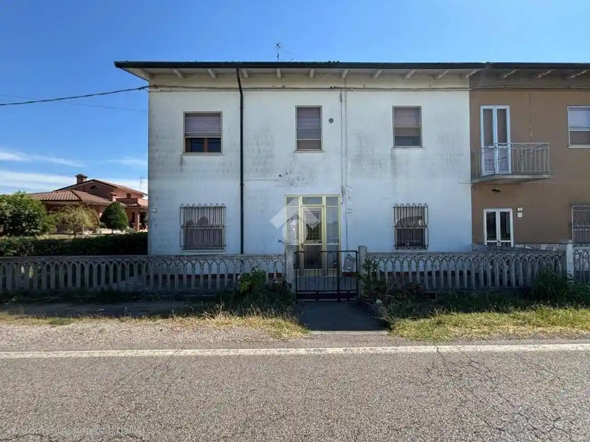 Villa in vendita a Argenta
