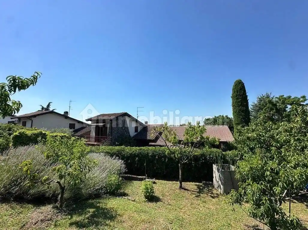 Villa in vendita a Scanzorosciate