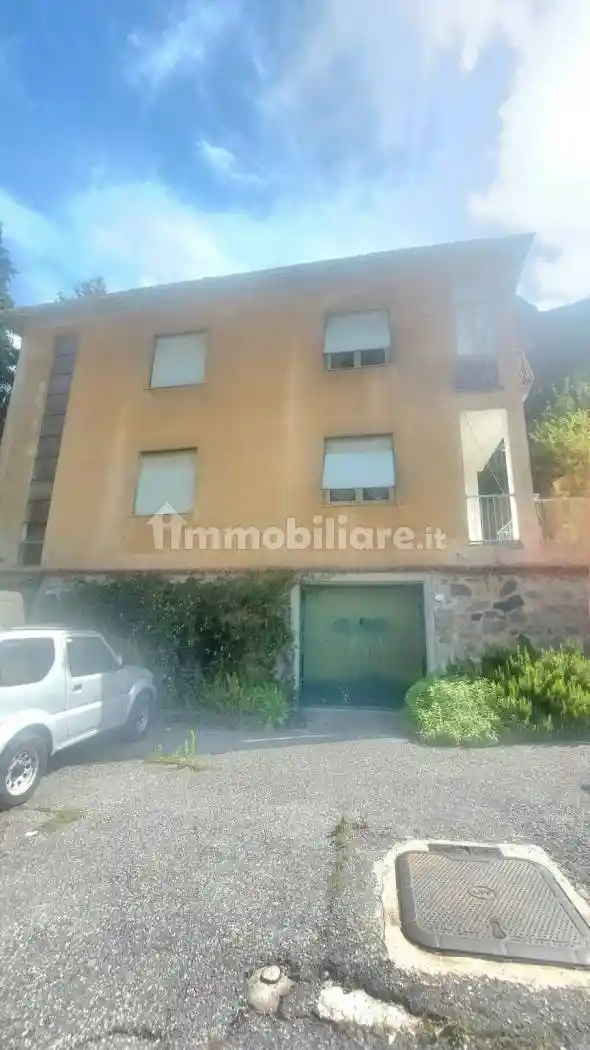 Villa in vendita a Altare