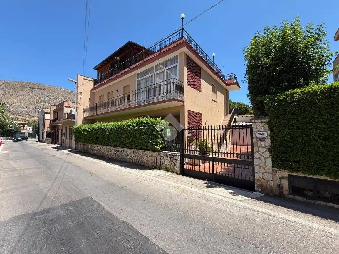 Appartamento in affitto a Palermo