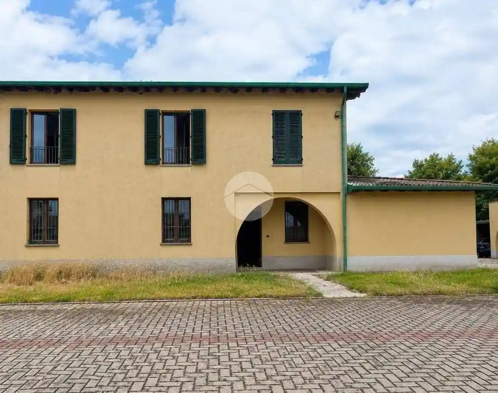 Villetta a schiera in vendita a Casalbuttano ed Uniti