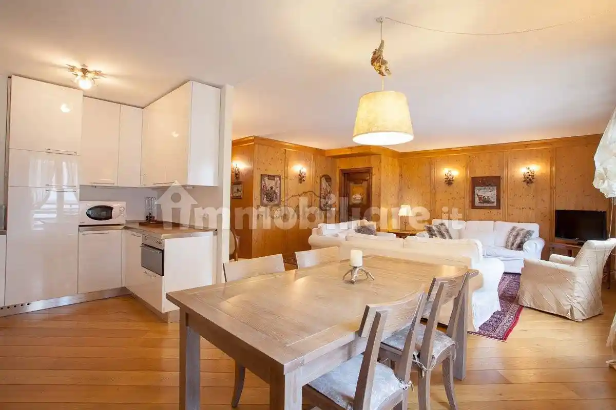 Appartamento in affitto a Courmayeur