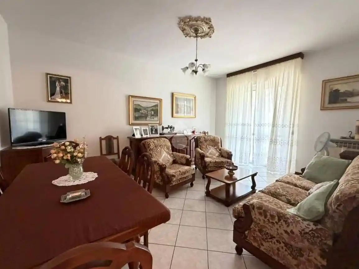 Appartamento in vendita a Albano Sant'Alessandro