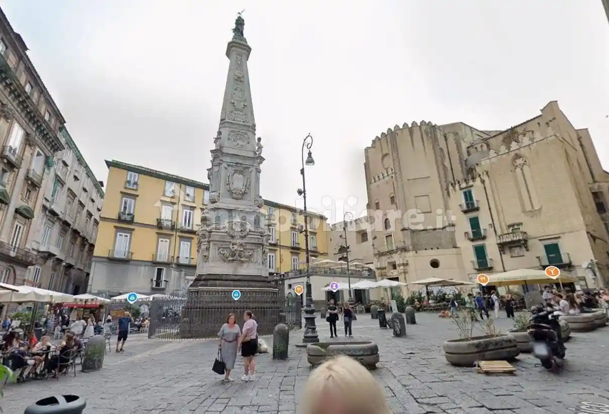 Appartamento in affitto a Napoli