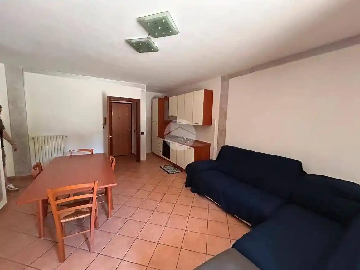 Appartamento in affitto a Desenzano del Garda