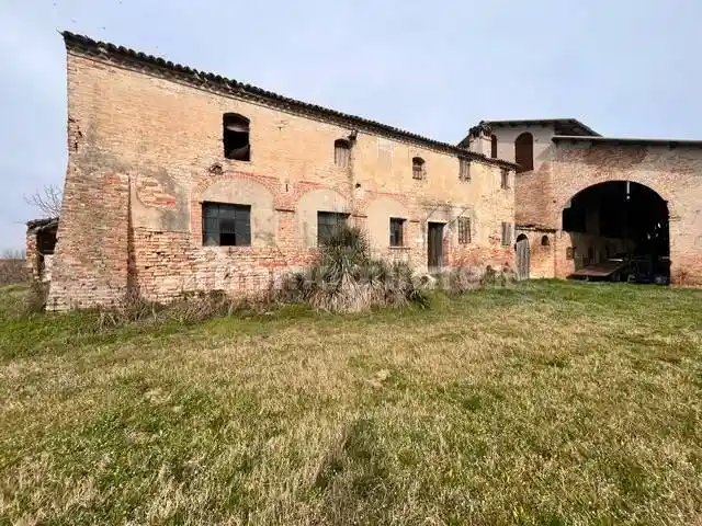Rustico - Casale in vendita a Padova