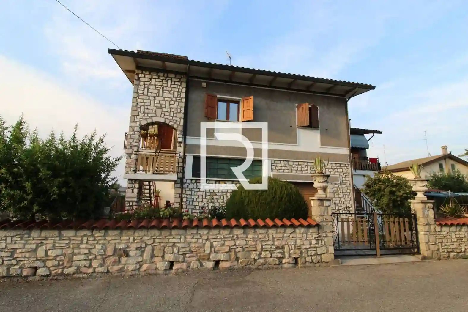 Villa - foto 2
