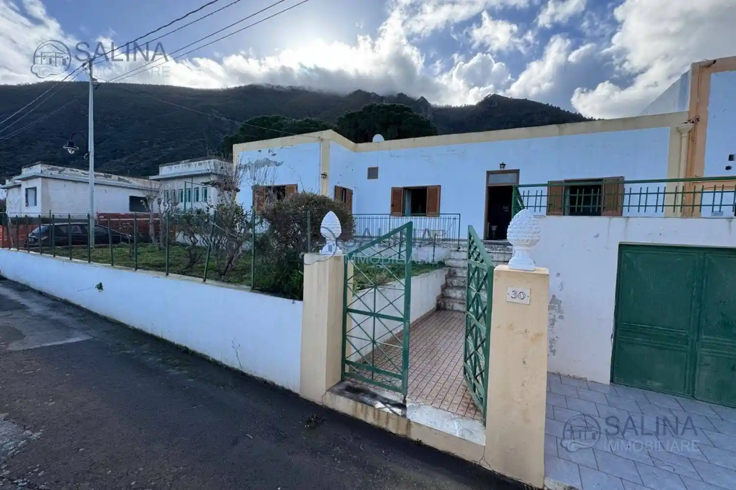 Villa in vendita a Malfa