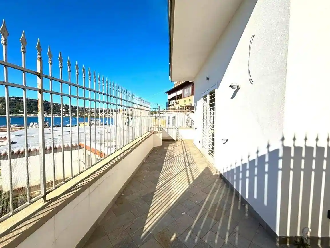 Appartamento in vendita a Bacoli