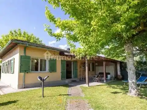 Villa in vendita a Forte dei Marmi