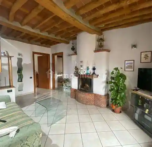 Appartamento in vendita a Lucca