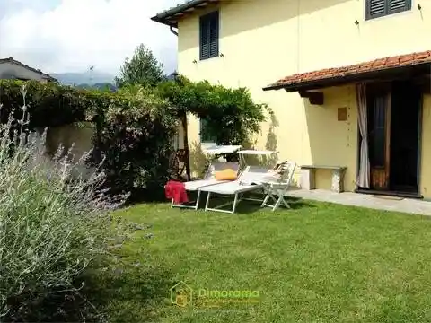 Villa in vendita a Camaiore