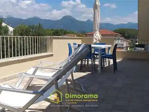 Appartamento in affitto a Camaiore