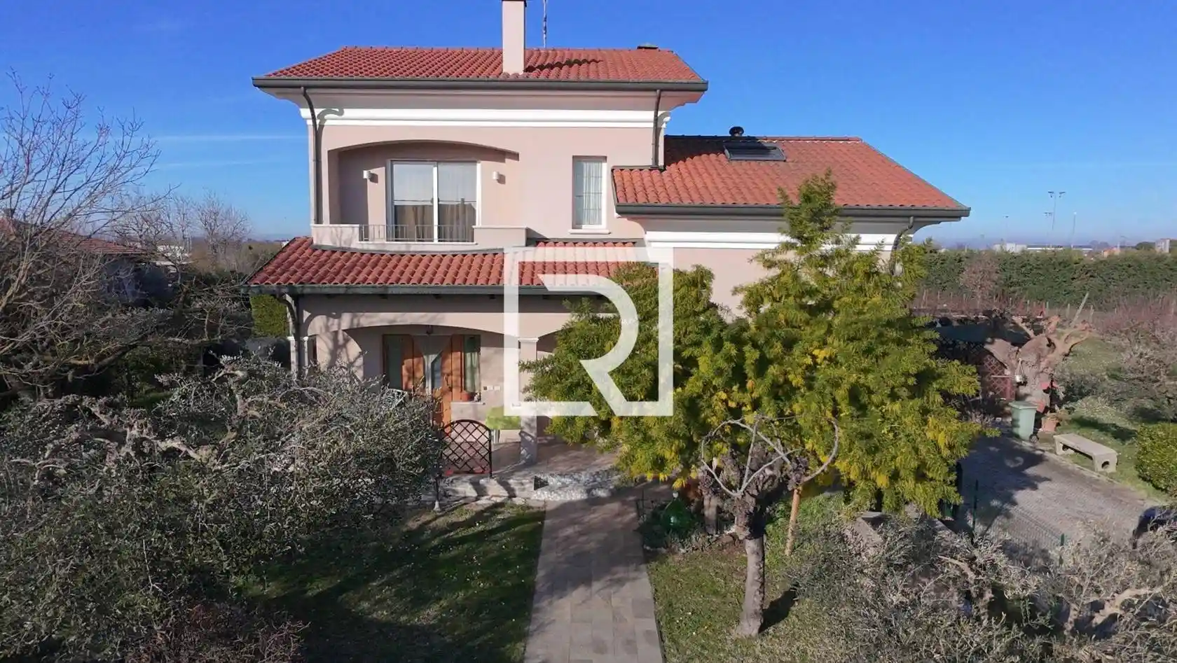 Villa in vendita a Savignano sul Rubicone