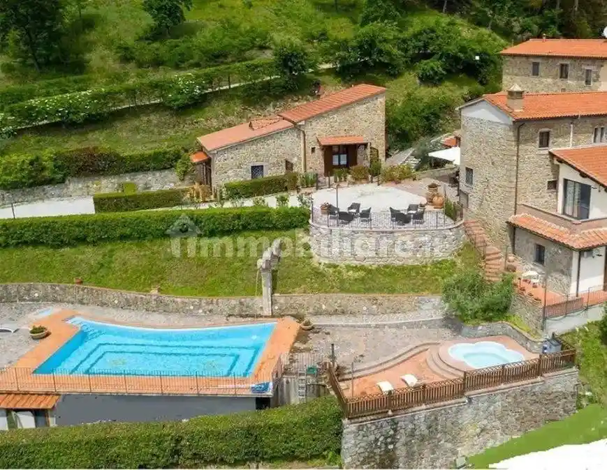 Rustico - Casale in vendita a Serravalle Pistoiese