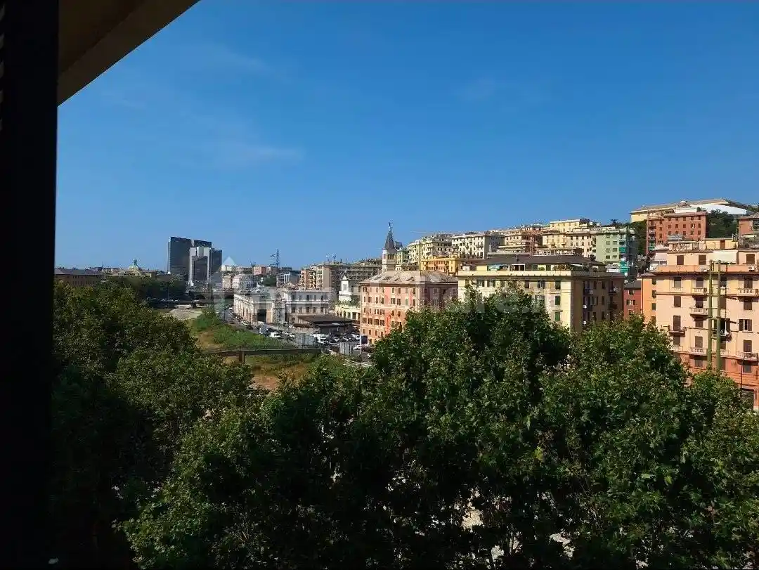 Appartamento in affitto a Genova