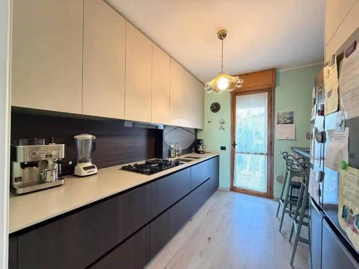 Appartamento in vendita a Desenzano del Garda